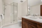 Ensuite Luxury bathroom